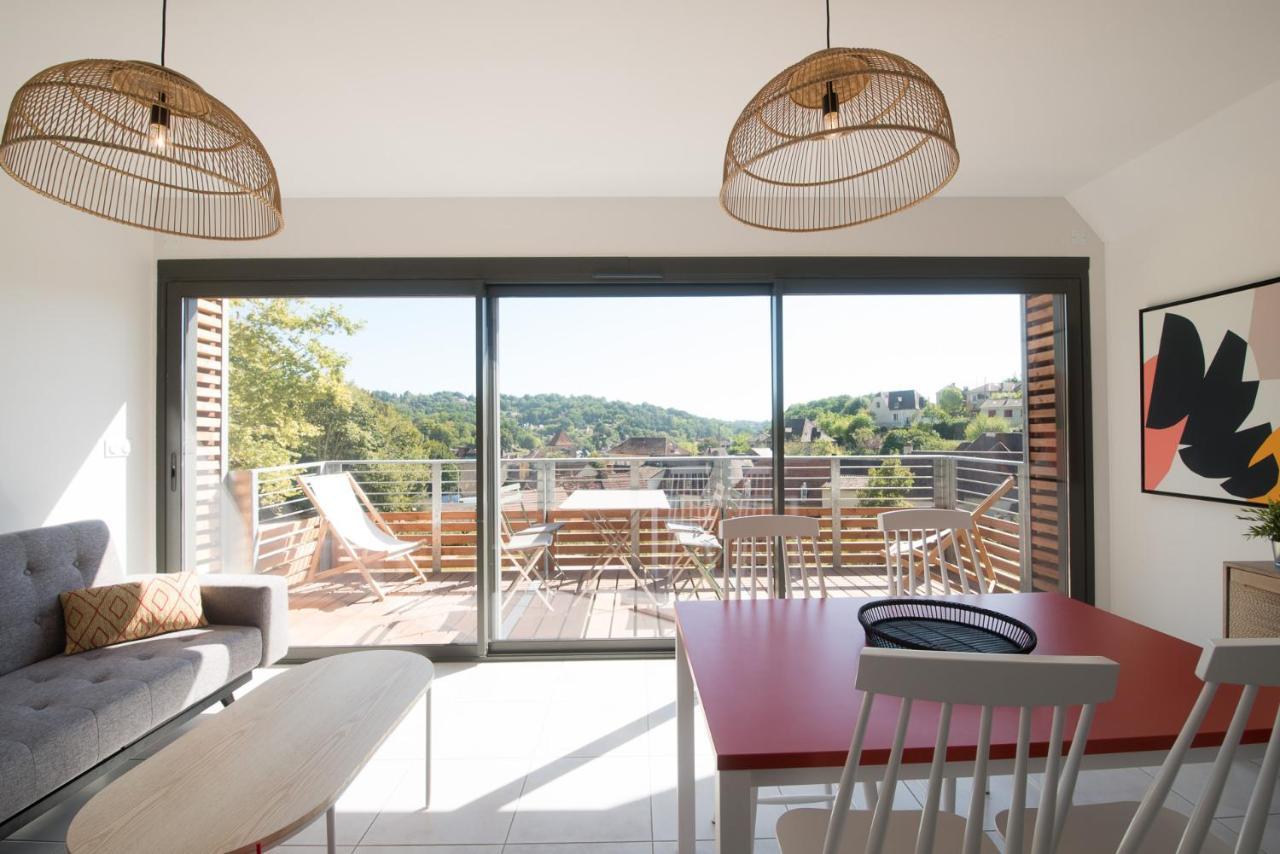 "Le Soleil Levant" Avec Balcon Et Parking Prive, 2 Adultes Et 1 Enfant Sarlat-la-Canéda Eksteriør billede