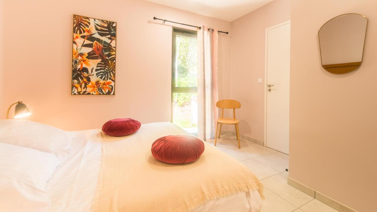"Le Soleil Levant" Avec Balcon Et Parking Prive, 2 Adultes Et 1 Enfant Sarlat-la-Canéda Eksteriør billede